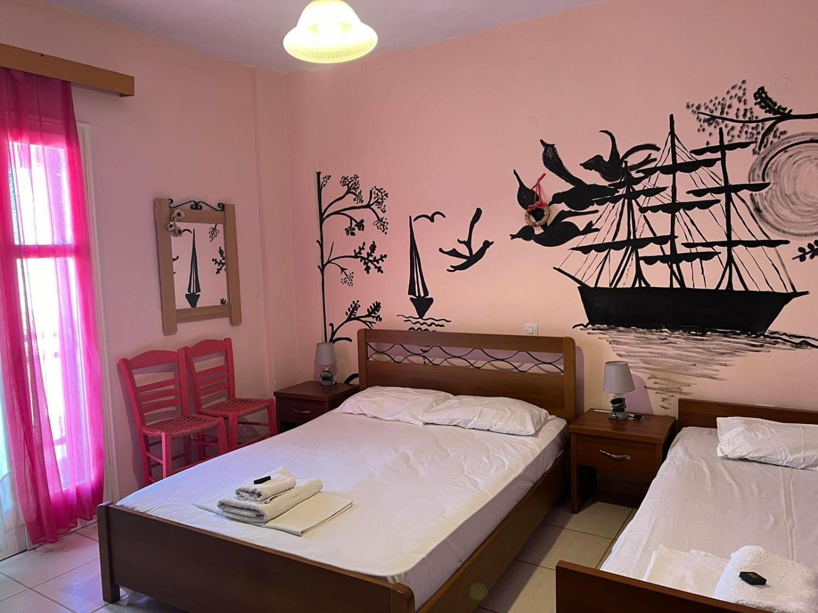 Mary Rooms Adamantas  Buitenkant foto